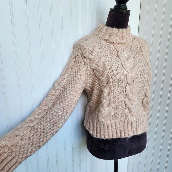 American Eagle Brush Pink Soft & Cozy Mock Neck Cropped Cable Knit Sweater M - Picture 5 of 14